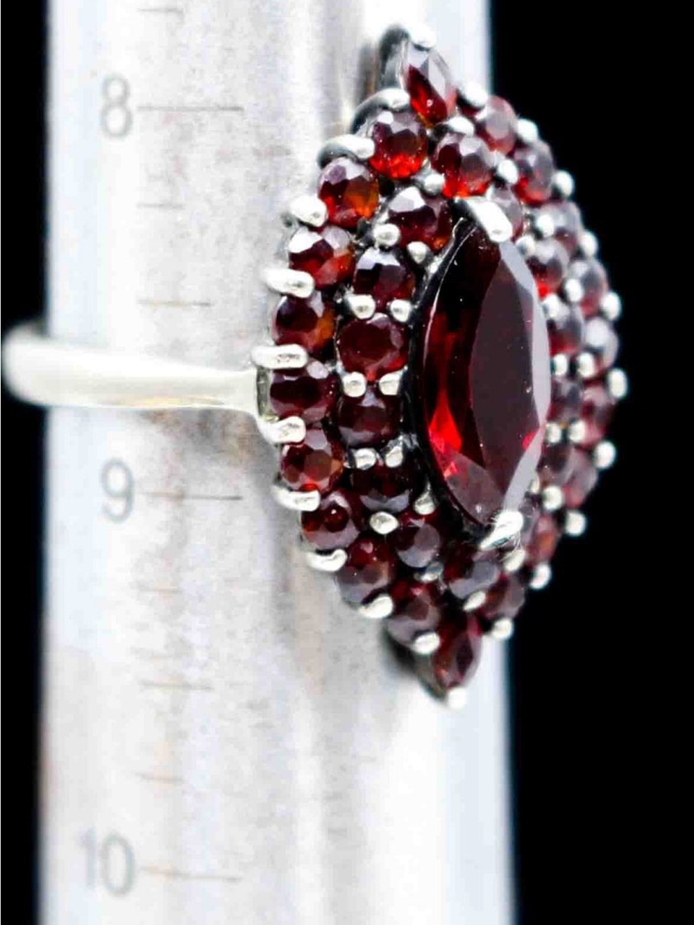 Marquise Navette Bohemian 36 Red Pyrope Garnets Cluster Ring 1930’s Art Deco - Picture 3 of 8